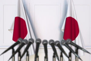 Crisis management in Japan: two twists for experts